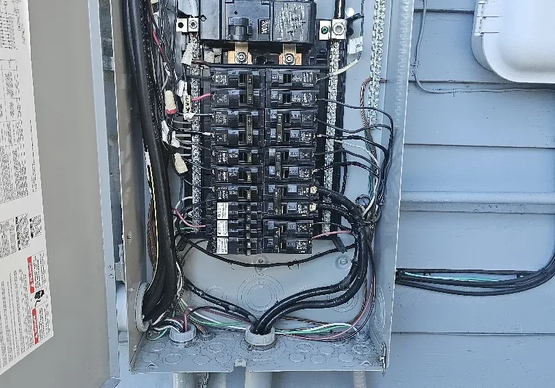 Water heater circuit install in Everett, WA